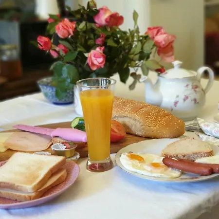 Tina's Country בית כפרי *