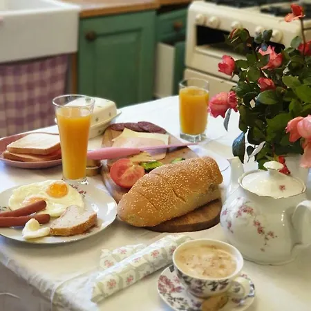 Tina's Country 컨트리하우스