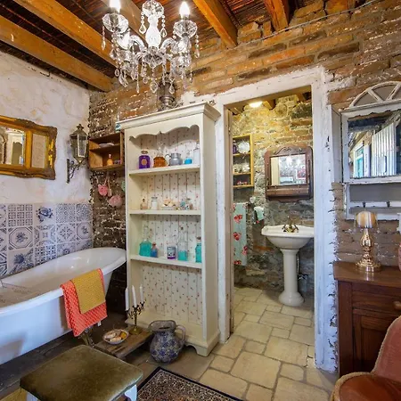 컨트리하우스 Tina's Country