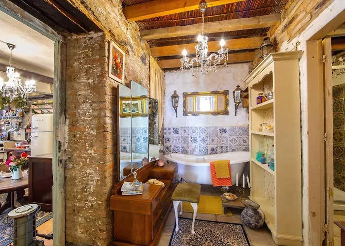 Tina's Country Ασκάς